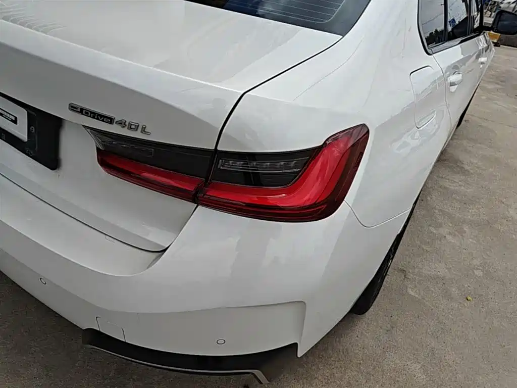 BMW i3 2023 eDrive 40 L Shadowline Package фото 8