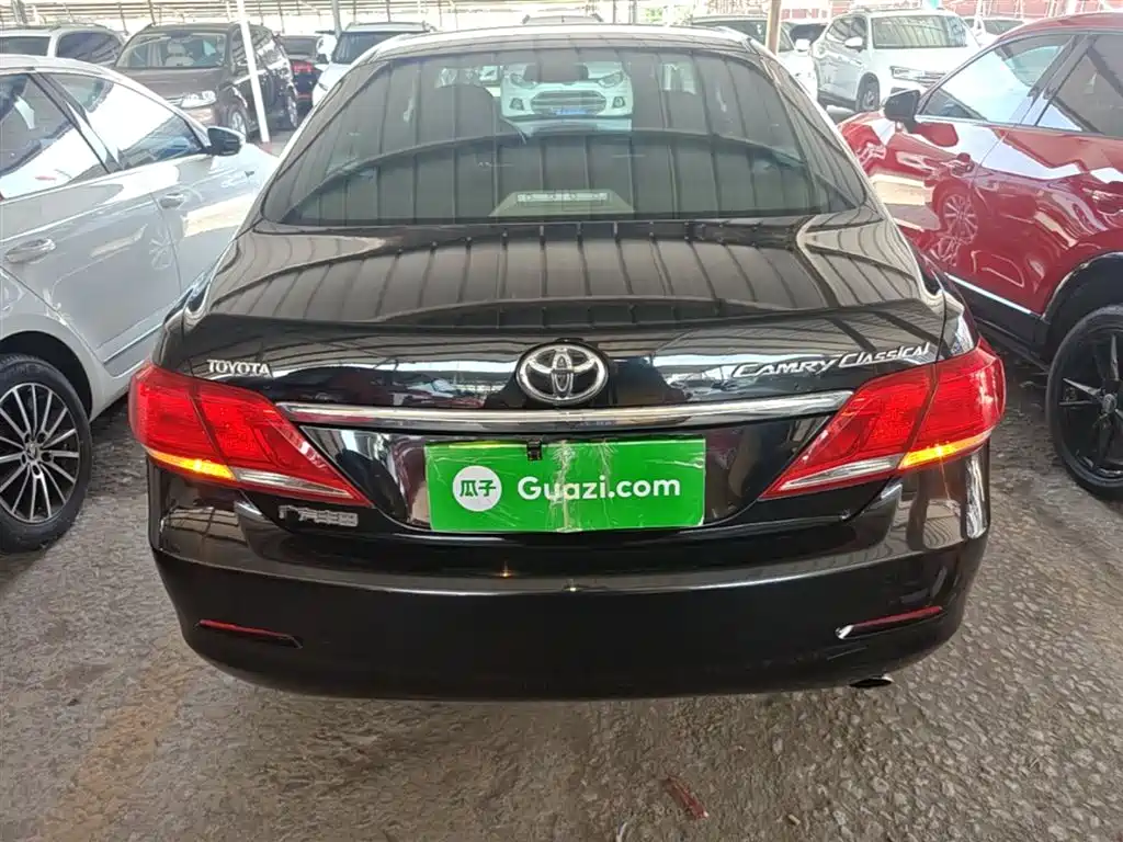 Toyota Camry 2013 200E Classic Elite Edition фото 6