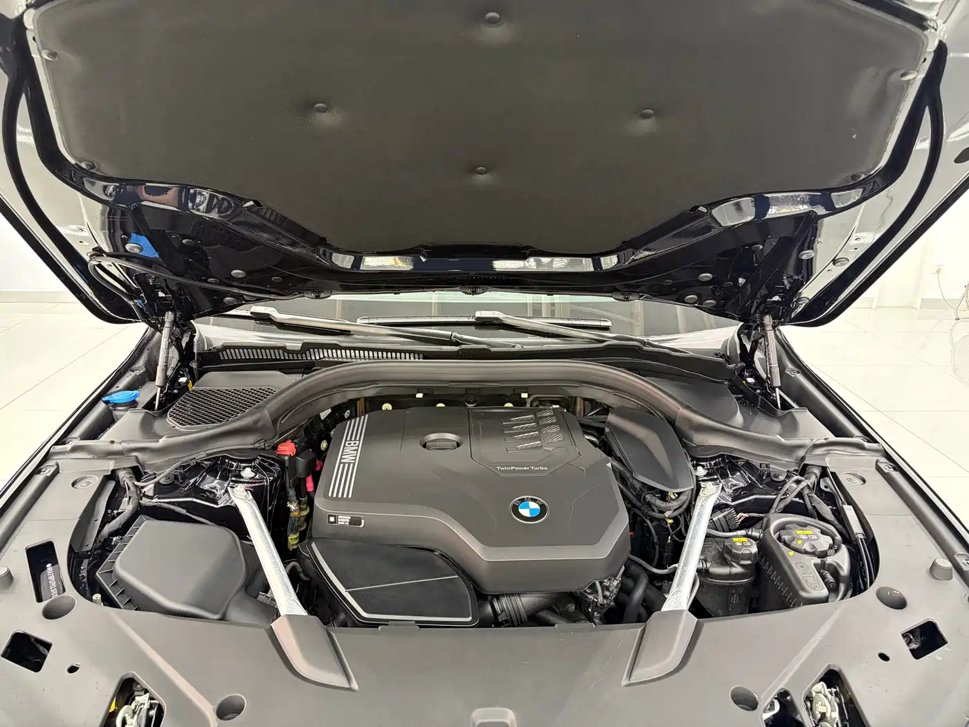 BMW 6 Series GT 2022 Model 630i M Sport Package фото 22