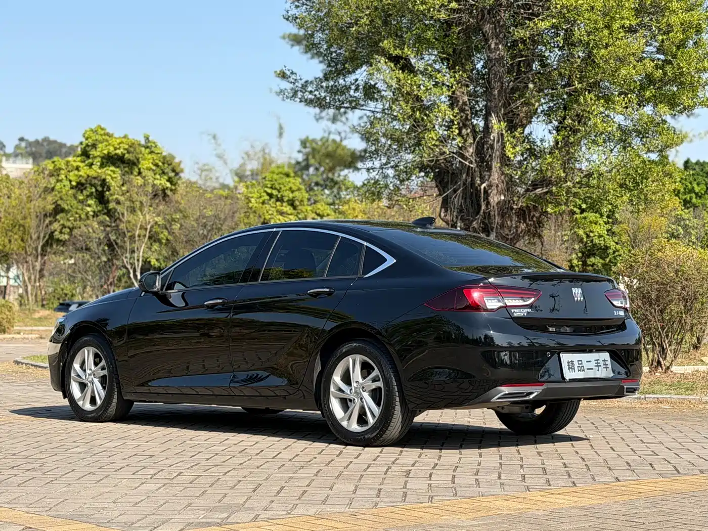 Buick Regal 2024 25T Ultra Comfort Edition фото 17