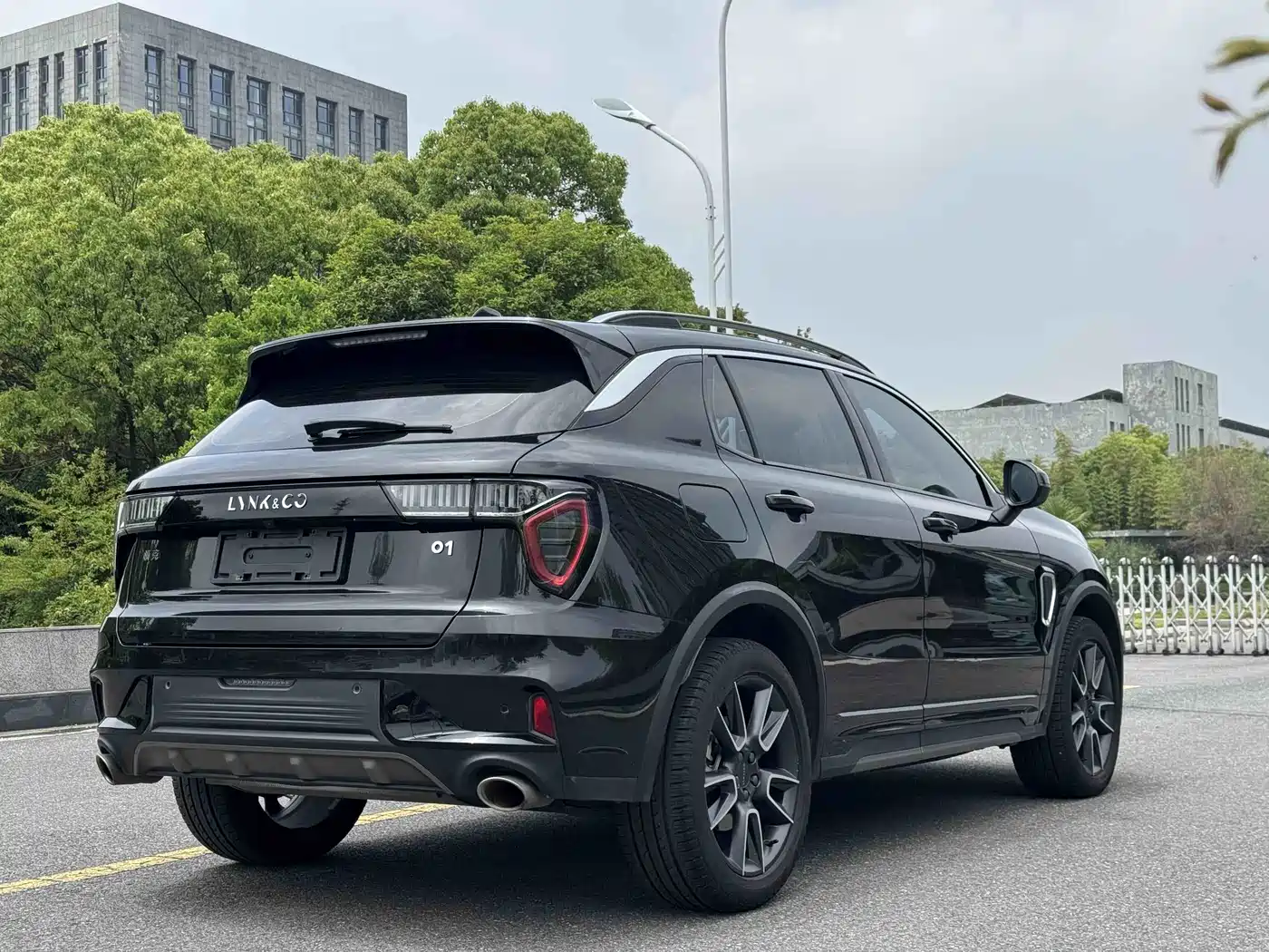 Lynk & Co 01 2021 2.0TD 2WD Pro фото 6