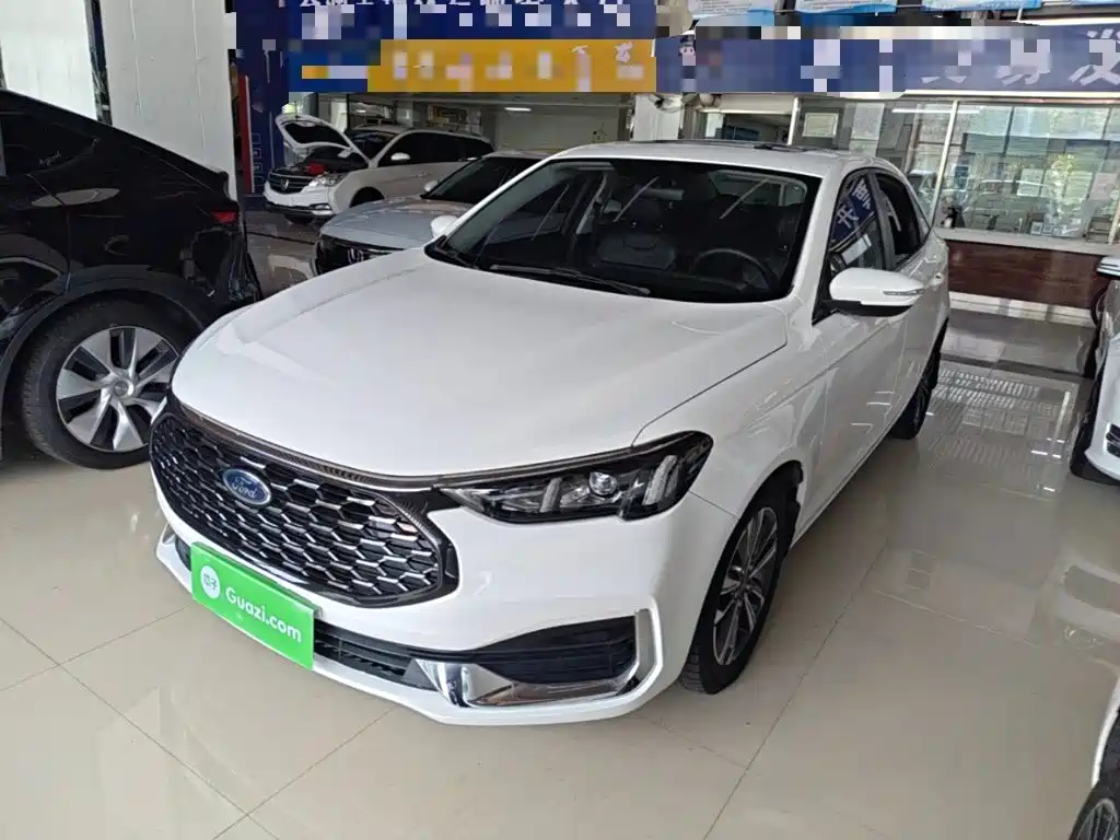Ford Escort 2022 2021 1.5L Automatic Diamond Edition