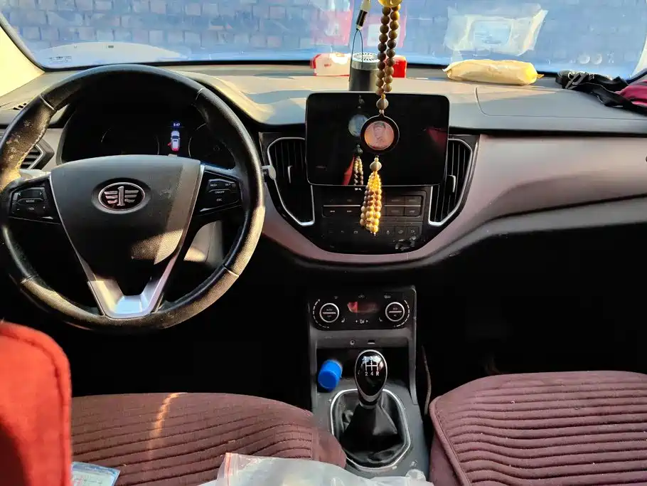 FAW Senya R7 2019 2017 Model 1.6L Manual Smart