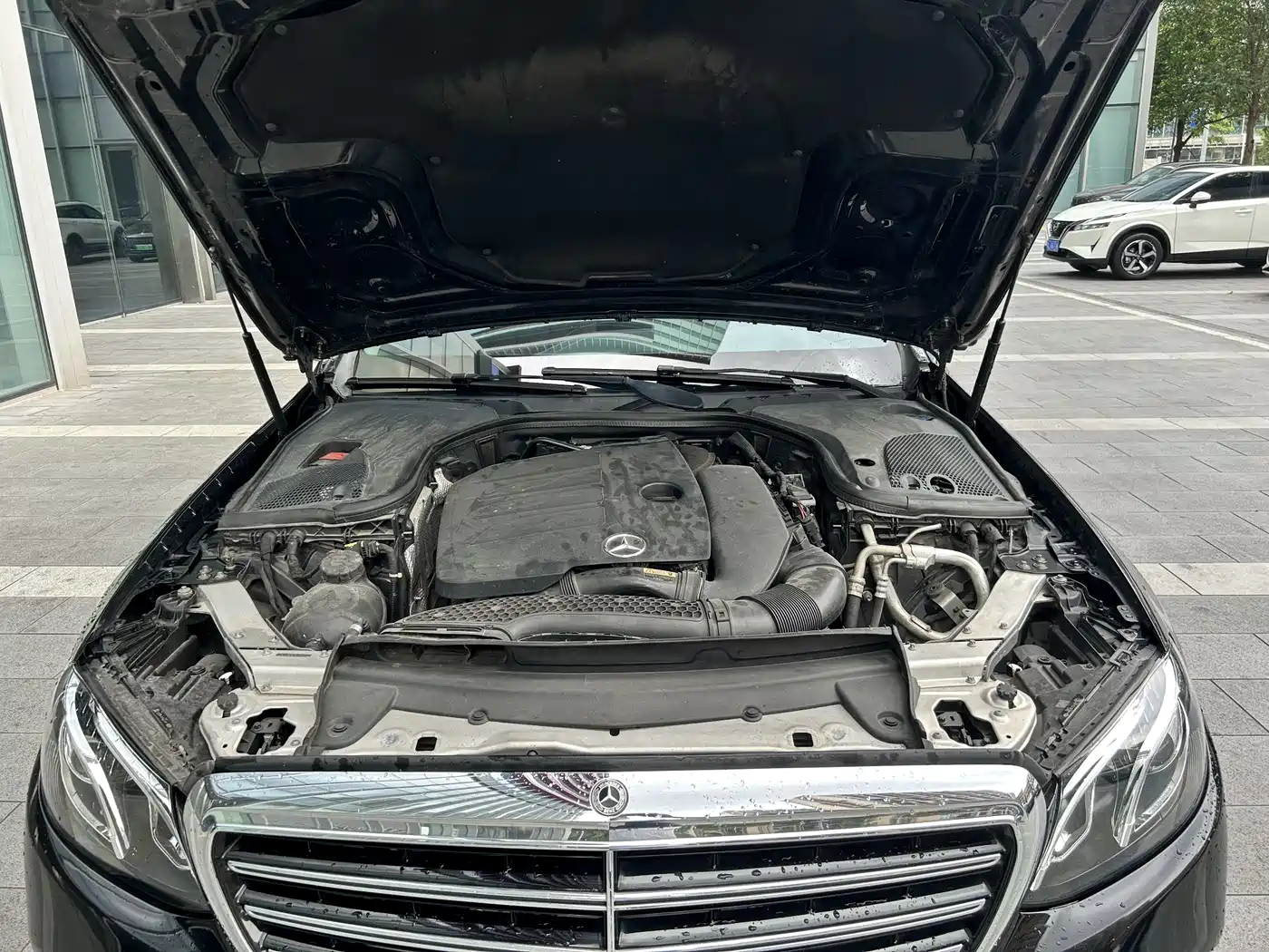 Mercedes-Benz E-Class 2020 E 300 L Luxury Model фото 14