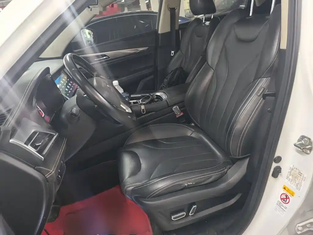 Changan CS85 COUPE 2021 2021 1.5T DCT Luxury