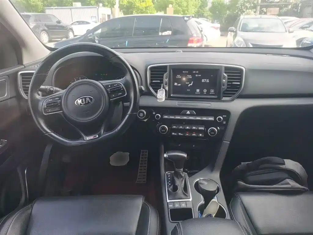 Kia KX5 2016 Model 1.6T Automatic 2WD DLX фото 10