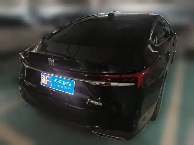 Buick LaCrosse 2023 28T Premium Edition — фото 2