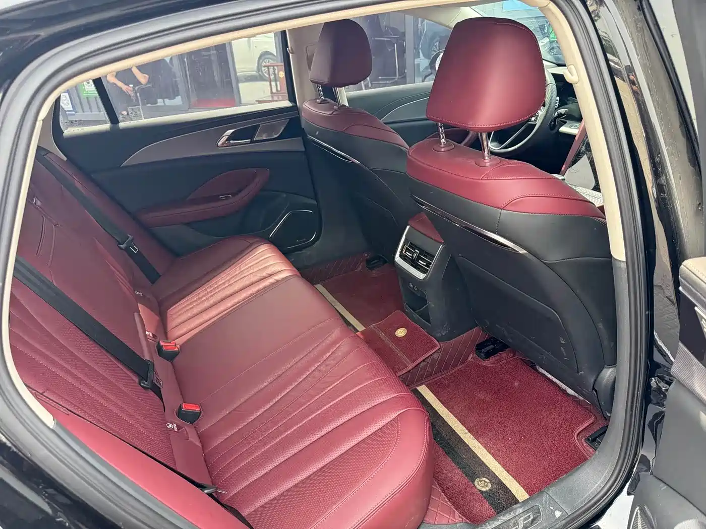 Hongqi H5 2023 2.0T Auto Smart Connect Flag Enjoy фото 7