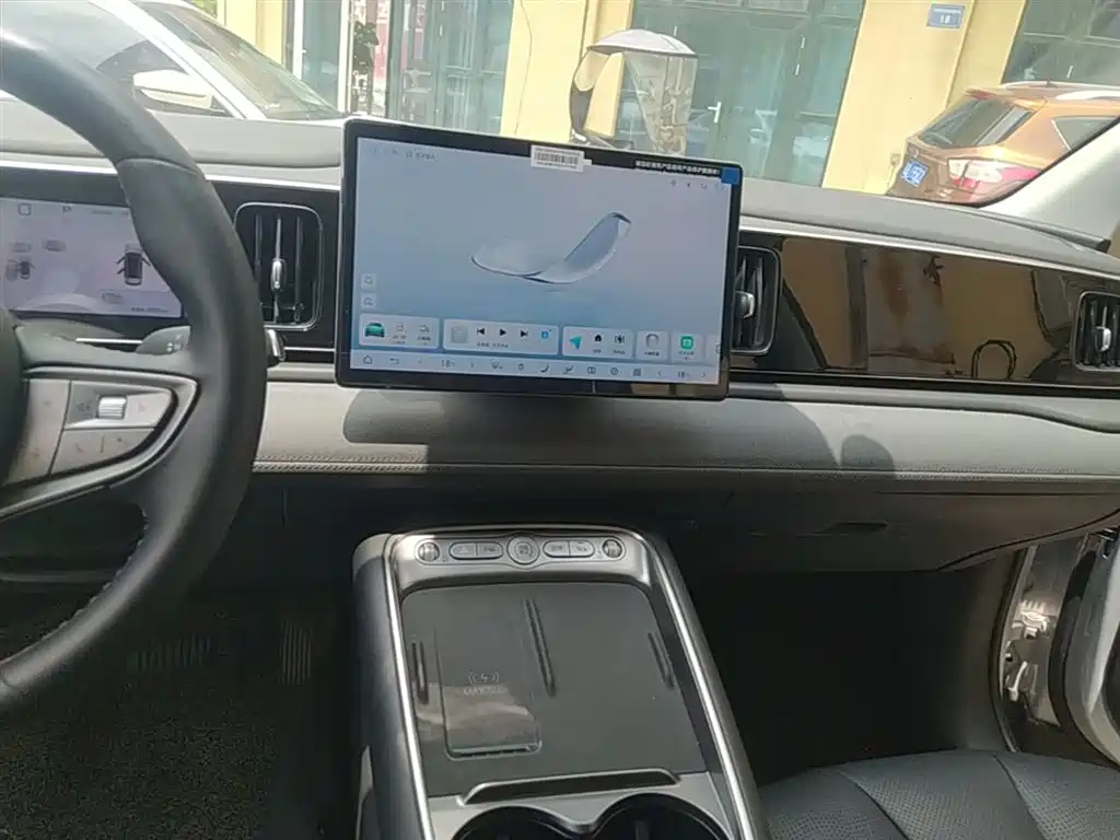 BYD Hai Shi 05 EV 2025 520KM Smart Navigation Edition фото 13