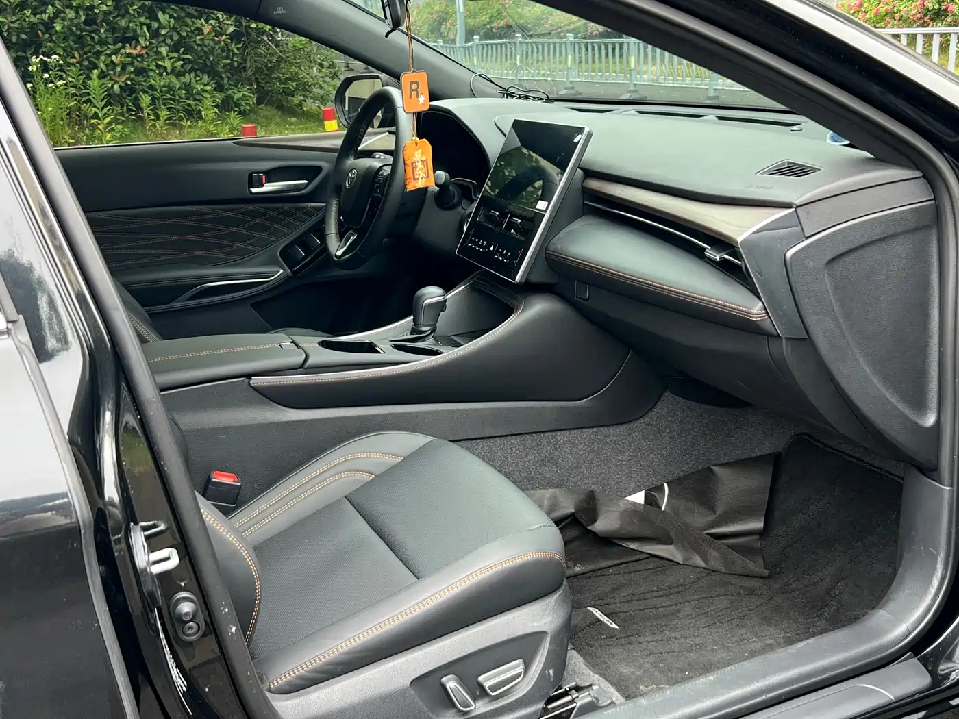 Toyota Avalon 2024 Hybrid 2.0L Luxury Edition фото 6