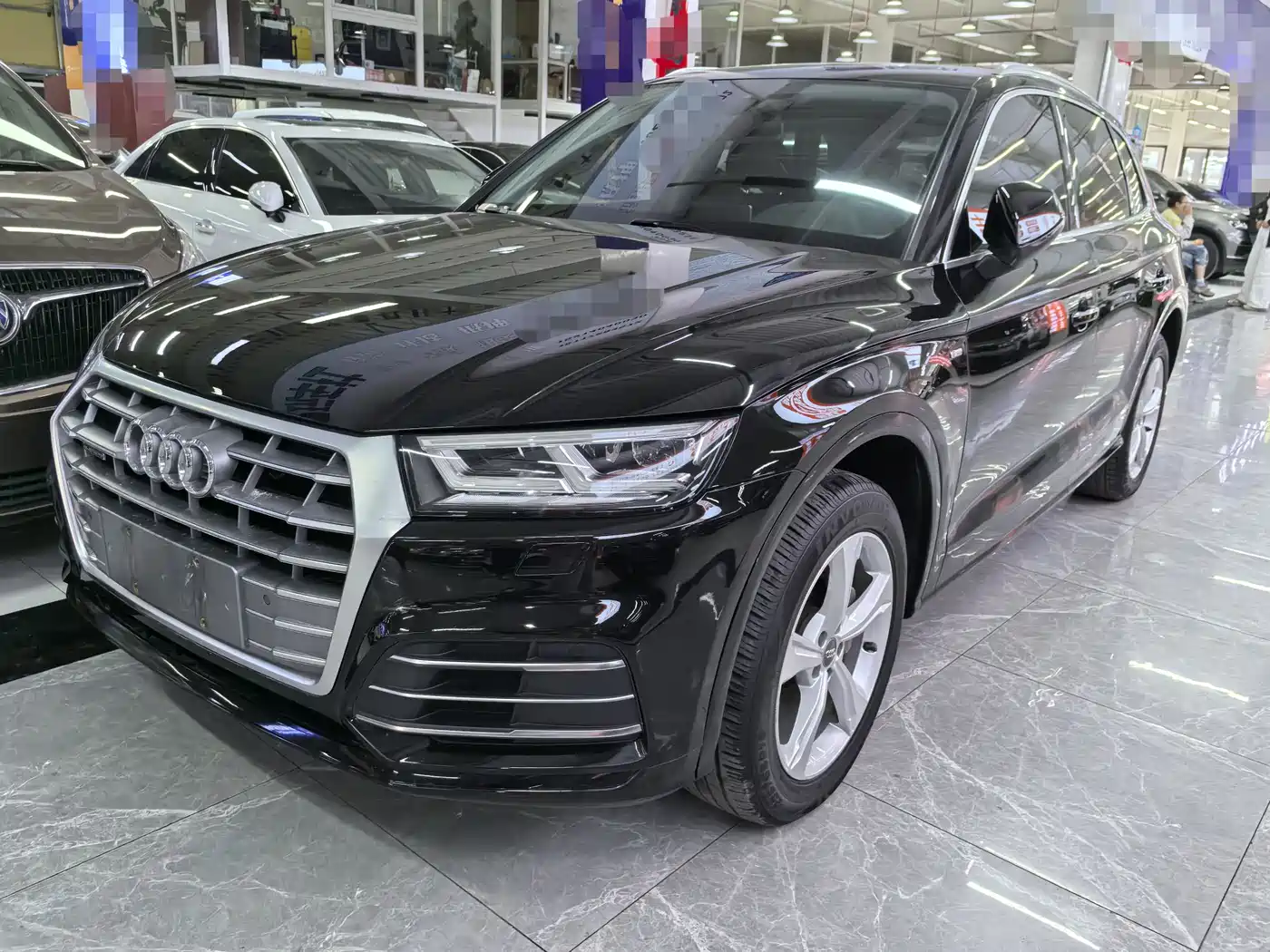 Audi Q5L 2018 40 TFSI Prestige Fashion (China V)