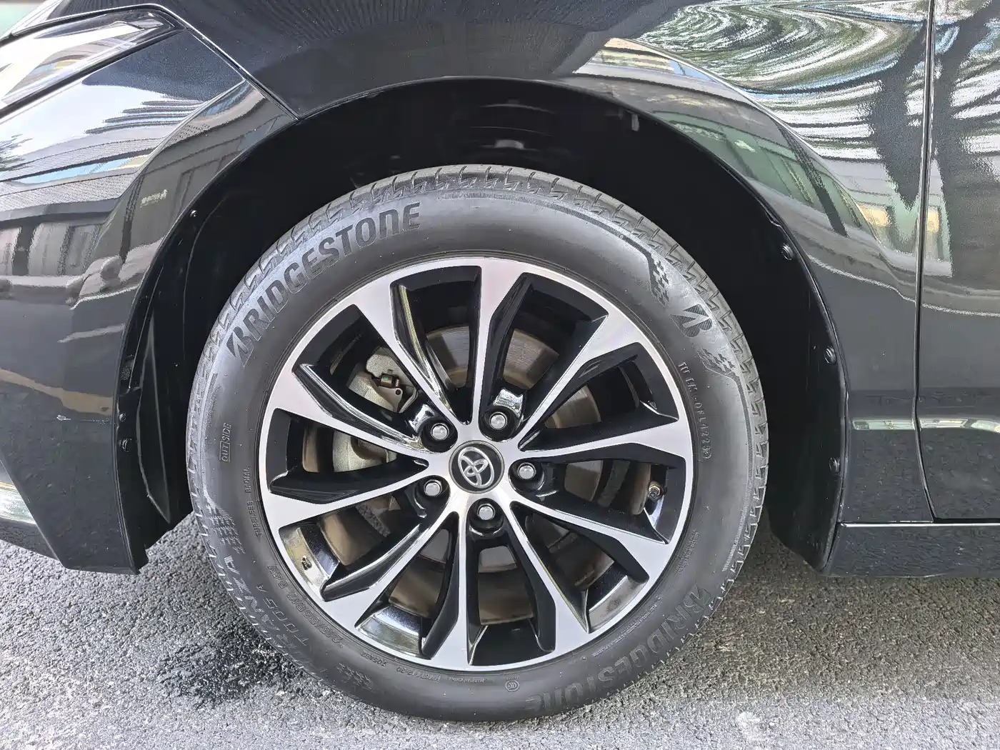 Toyota Avalon 2023 2.0L Premium Selection фото 7