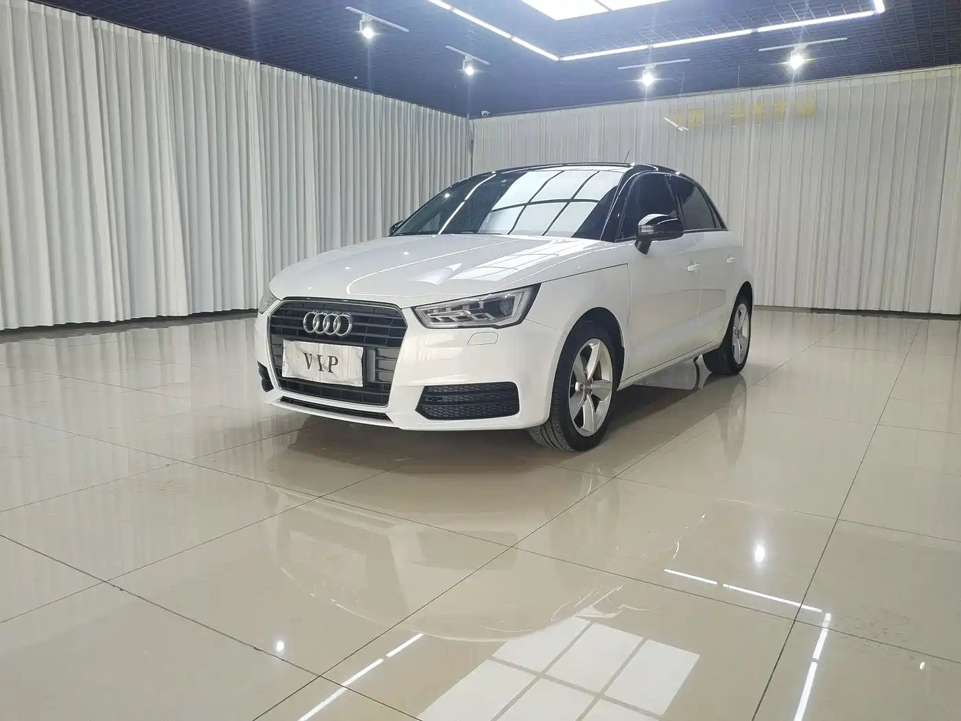 Audi A1 2016 2016 30 TFSI Sportback Design Style Edition