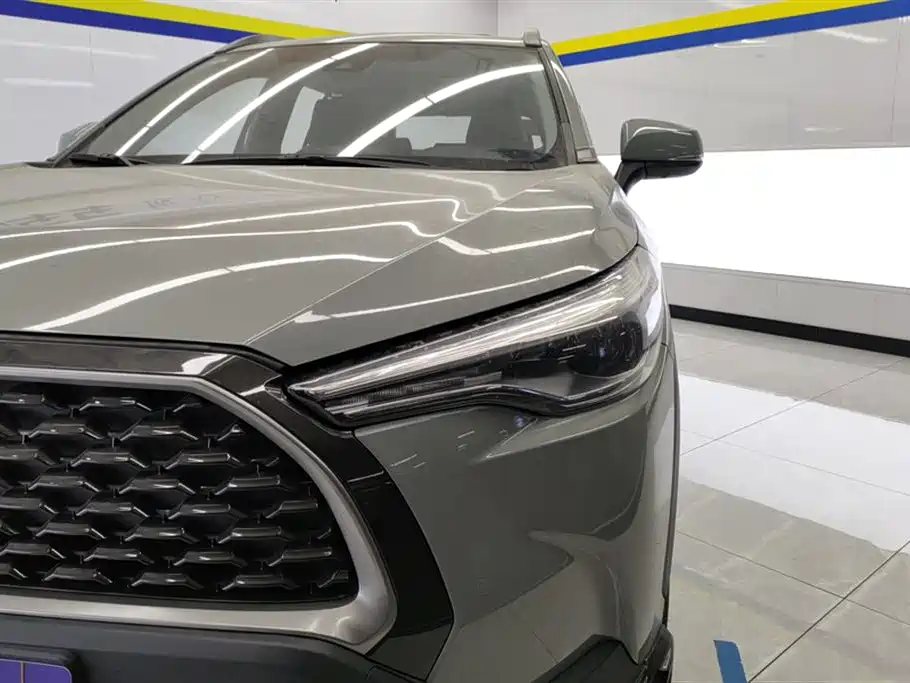 Toyota Corolla Cross 2022 2.0L Flagship Edition фото 5