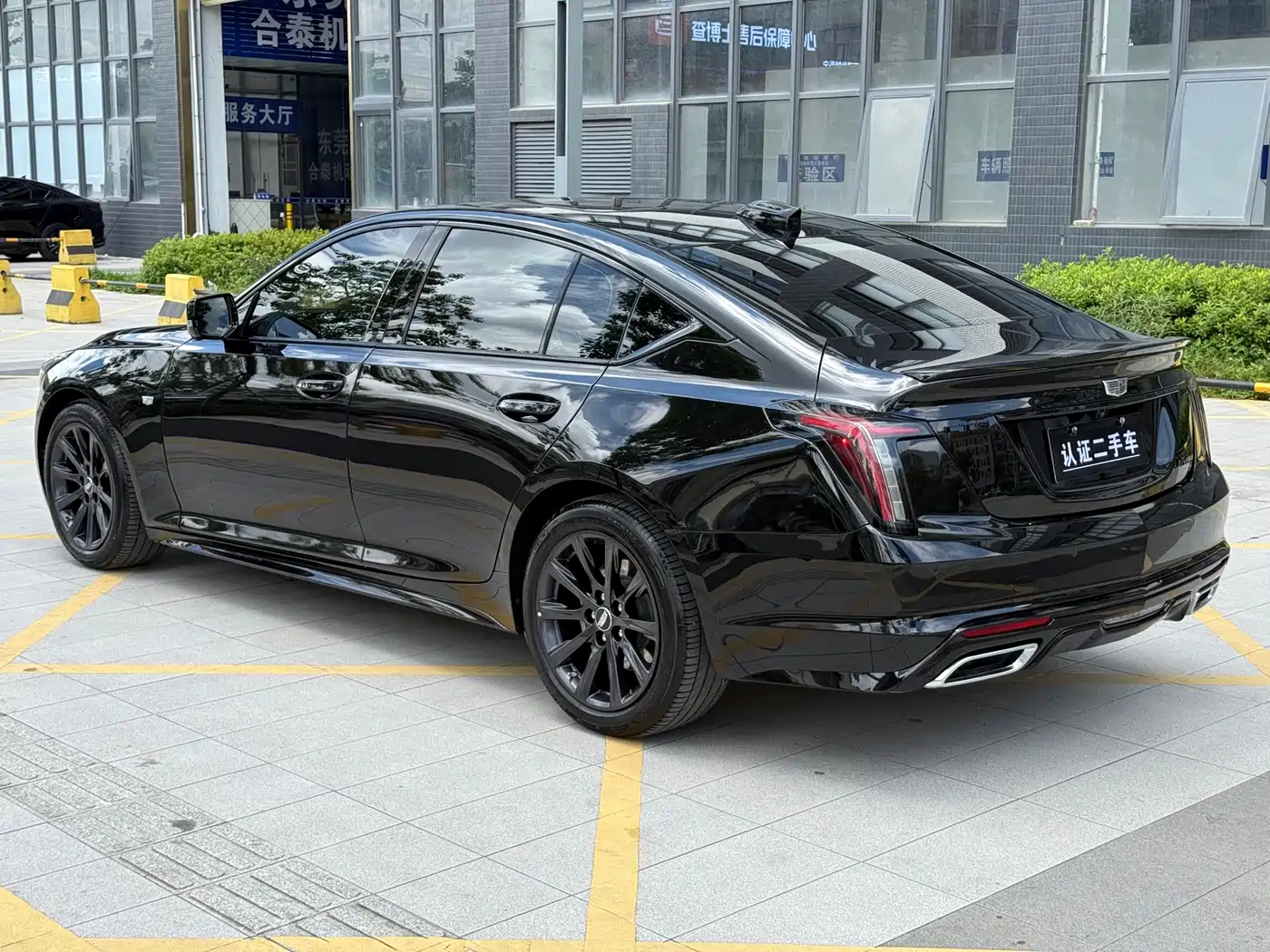 Cadillac CT5 2026 2025 Model 28T Track Performance Edition