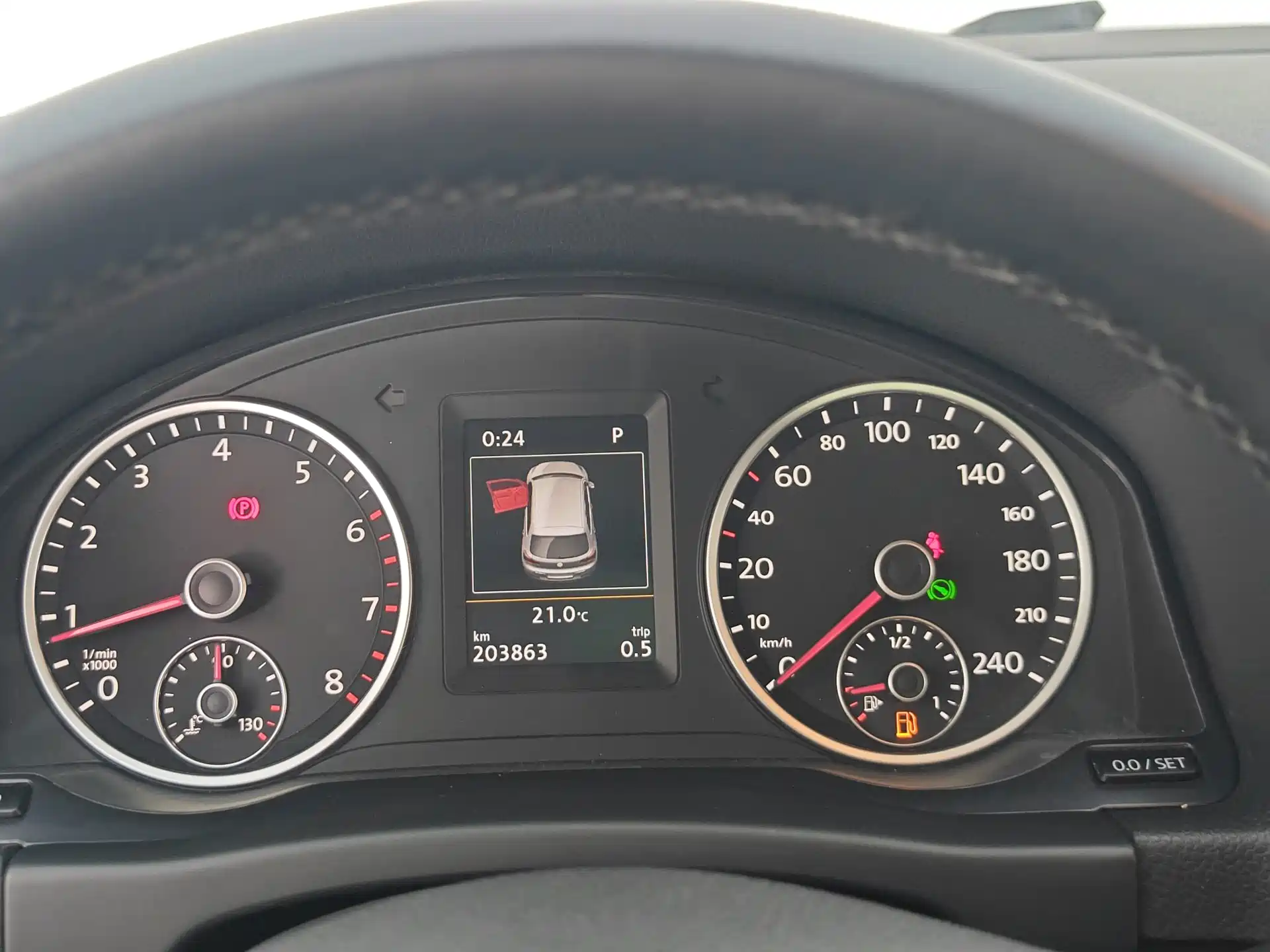 Фото 25 - Volkswagen Tiguan