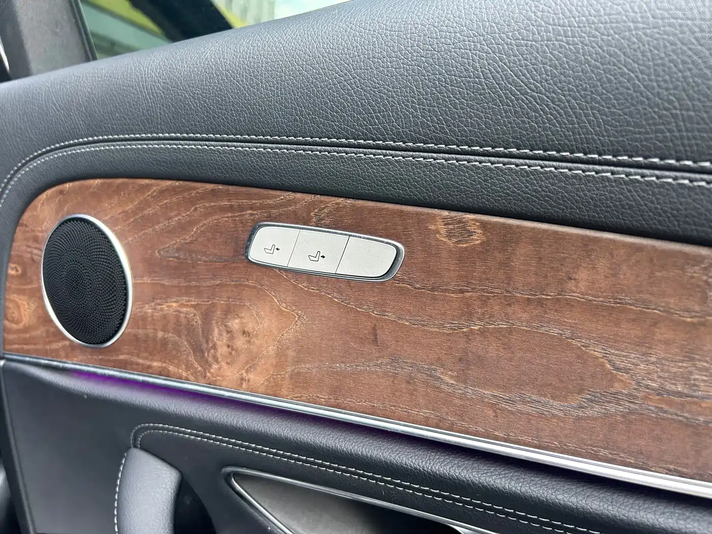 Mercedes-Benz E-Class 2018 E 300 L Luxury фото 12