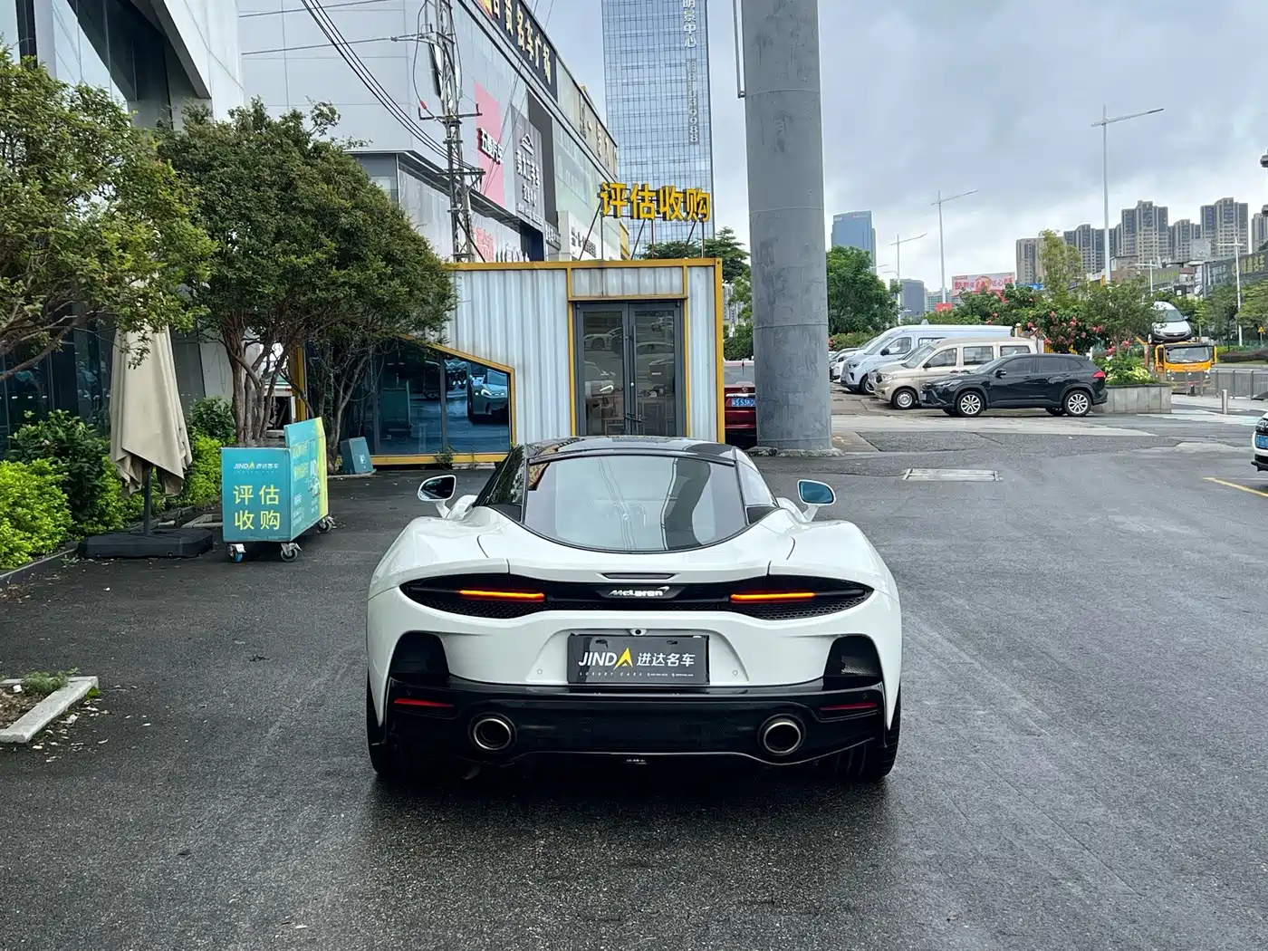 McLaren GT 2023 2023 4.0T Standard Model