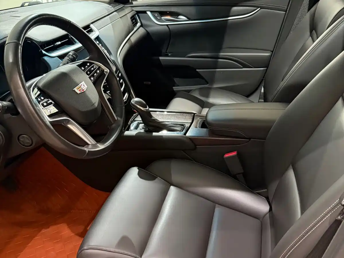 Cadillac XTS 2018 28T Technology фото 11