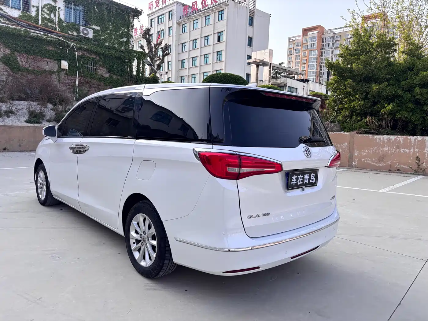 Buick GL8 2017 ES 28T Premium China V фото 4