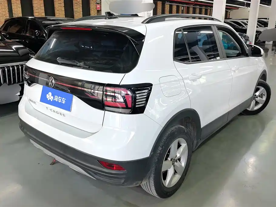 VOLKSWAGEN TU KAI