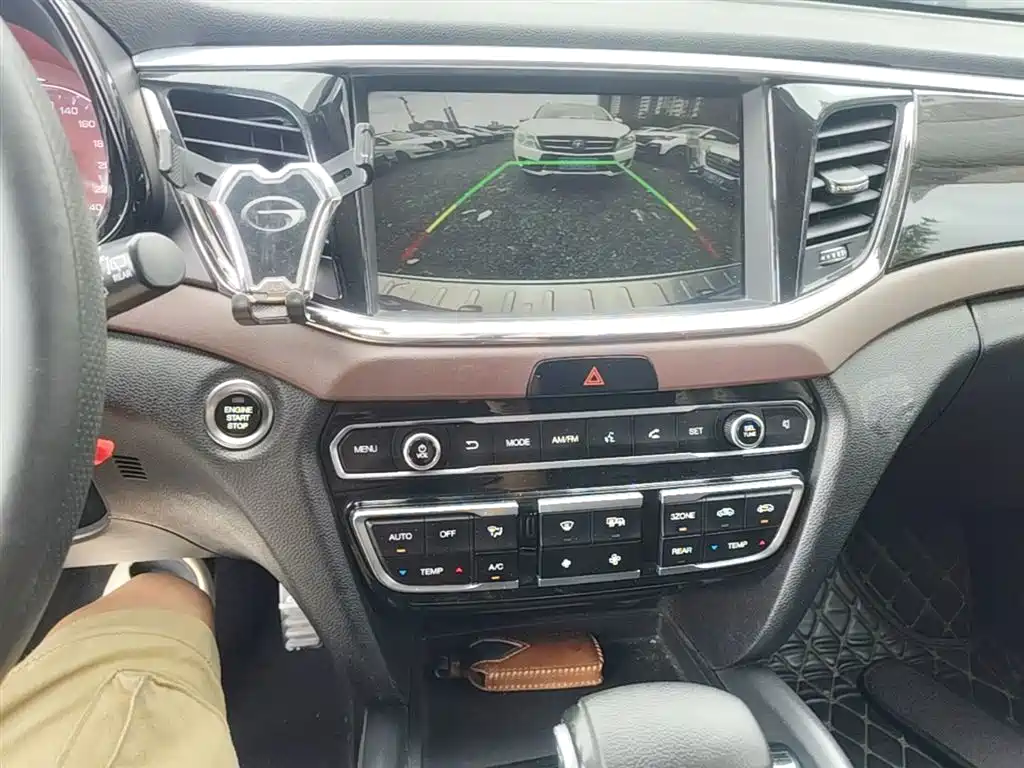 GAC Trumpchi Trumpchi GS8 2017 320T 2WD Luxury Edition (7-Seater) фото 13