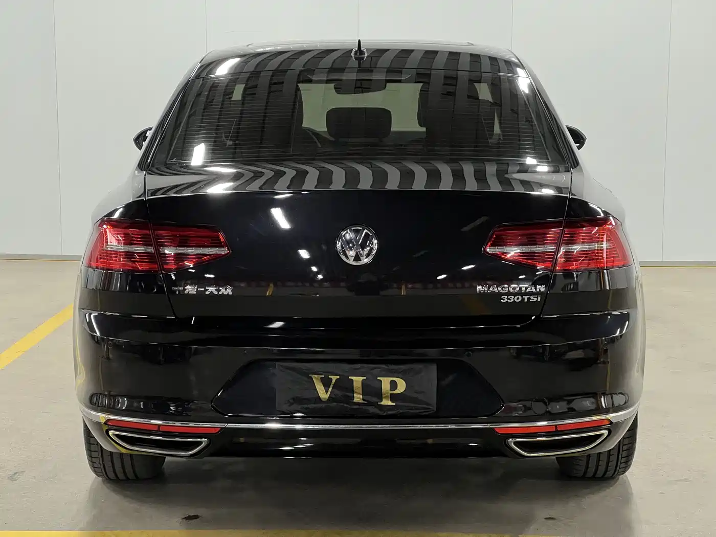Volkswagen Magotan 2019 330TSI DSG Luxury China V фото 4