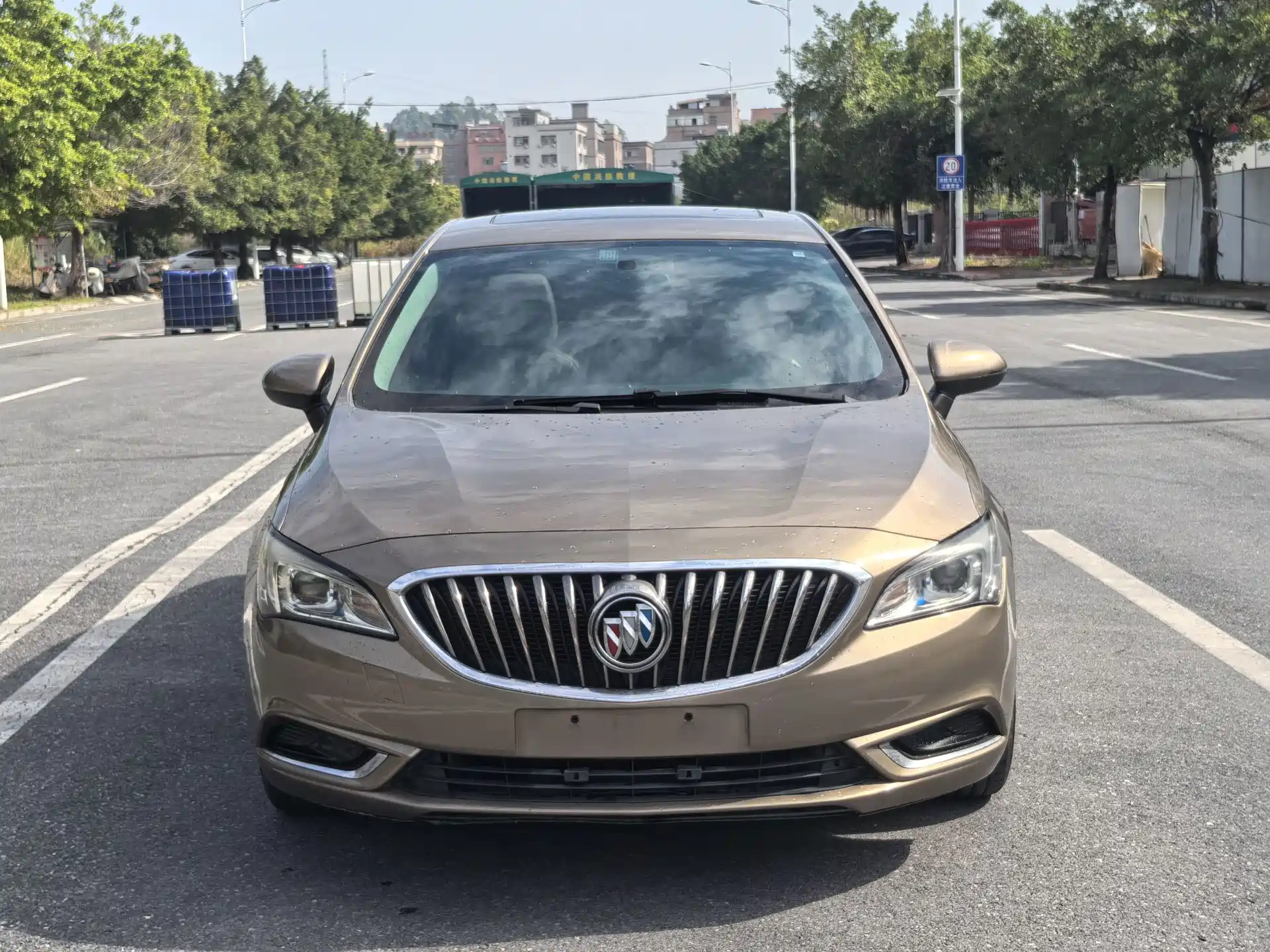 Фото 2 - Buick Verano