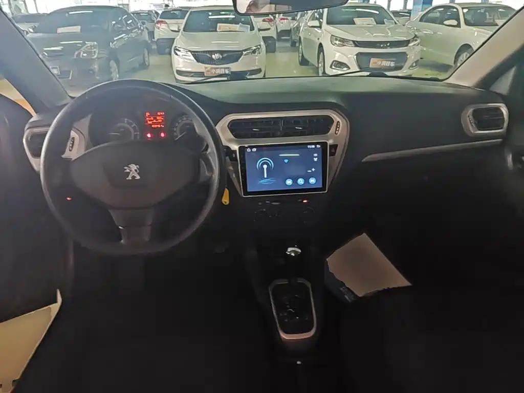 Peugeot 301 2015 2014 1.6L Automatic Comfort Edition