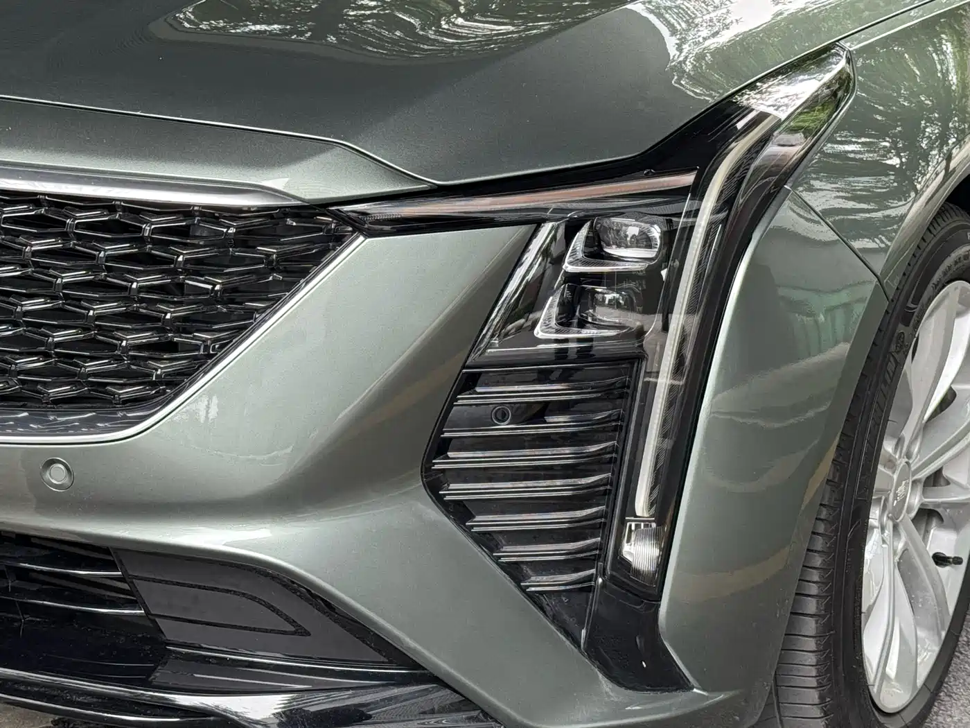 Cadillac CT5 2024 28T Luxury Model Pro фото 5