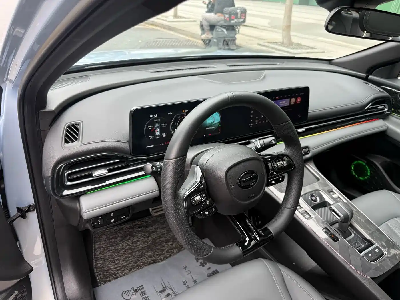 GAC Trumpchi Trumpchi Emkoo 2024 Model 270T DCT Shadow Leopard R-Style Edition фото 9