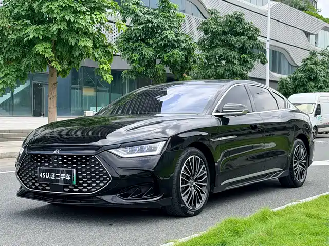 BYD Han DM-i 121KM, Престиж