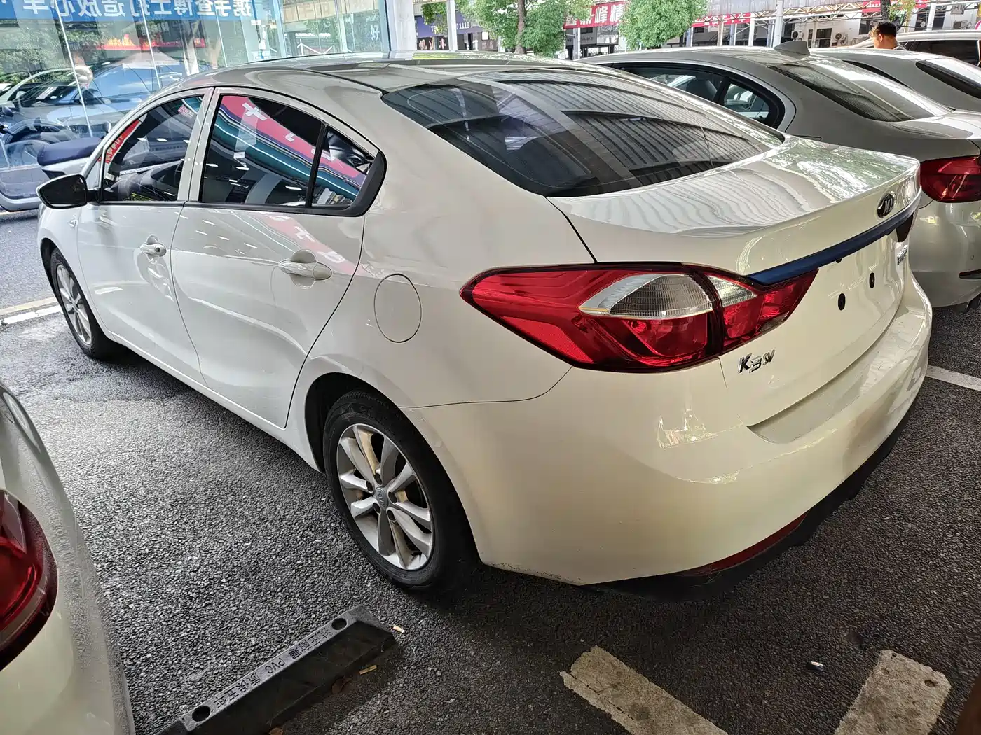 Kia K3 2016 1.6L Automatic GLS фото 11