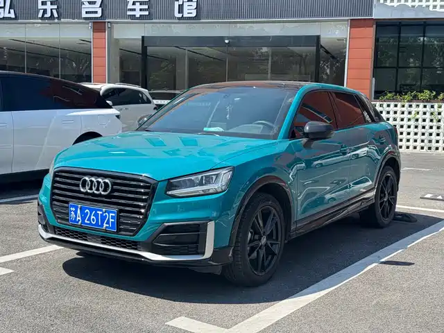 Audi Q2L 2018 35 TFSI Launch Exclusive Edition China V — фото 1