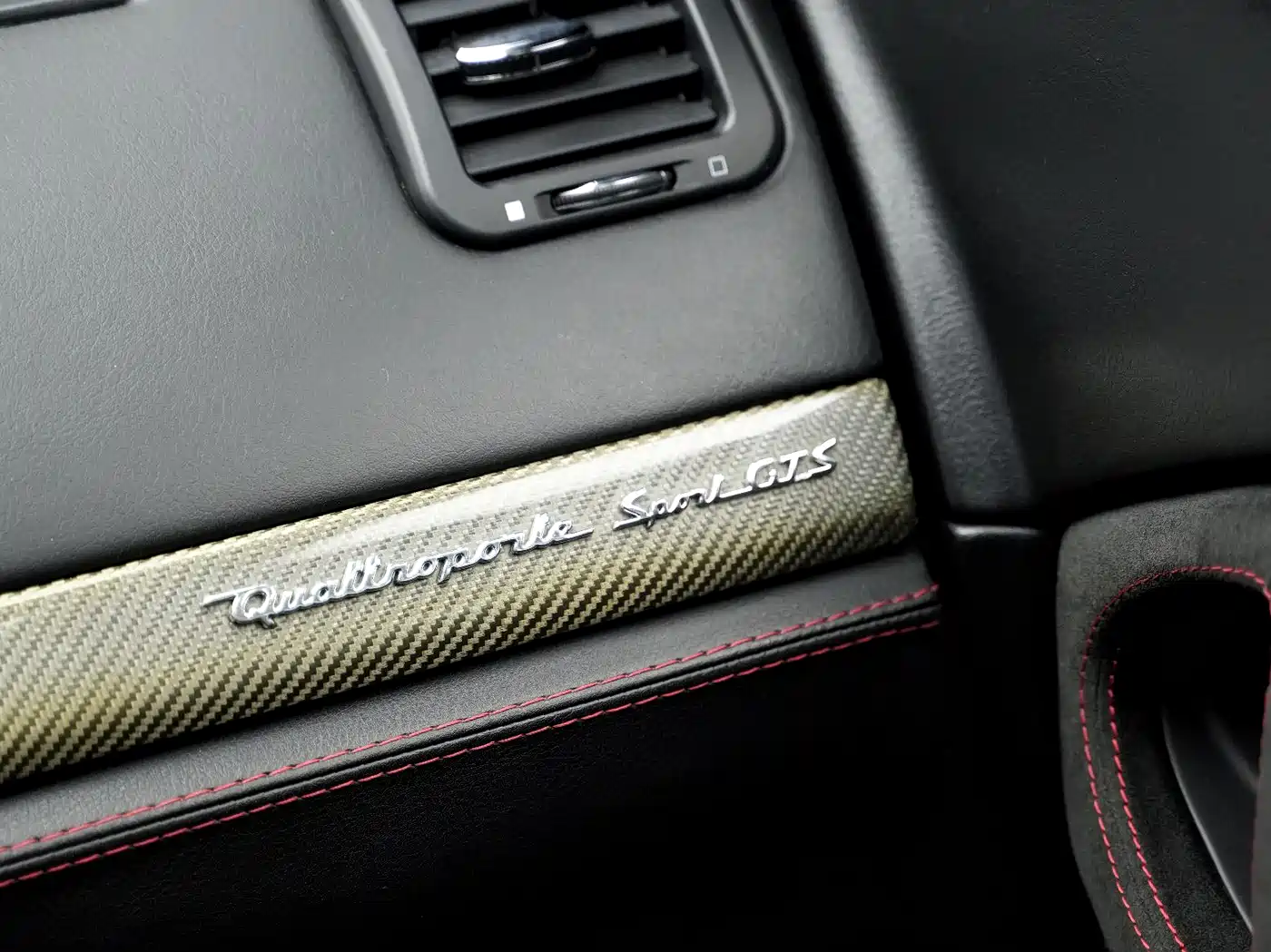 Maserati Quattroporte 2010 2010 4.7L Sport Edition