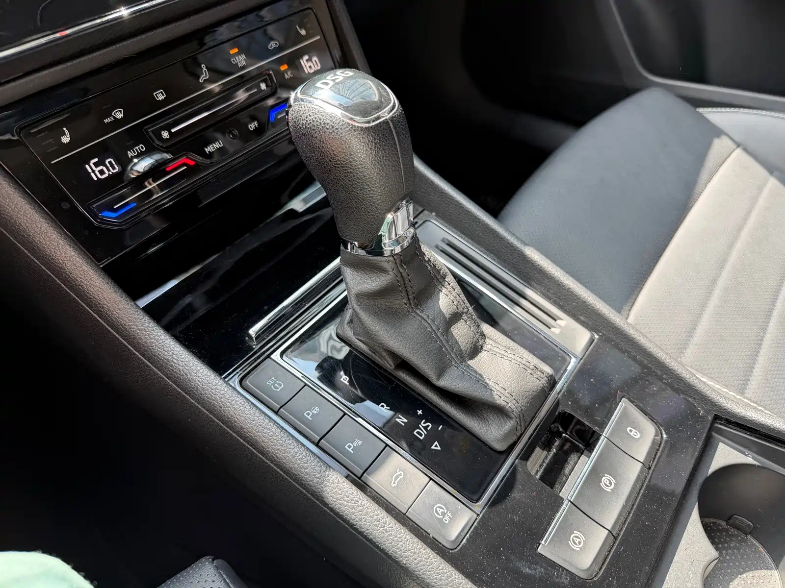 Photo 17 - Škoda Superb