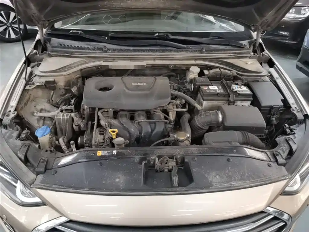 Hyundai Elantra 2016 Model 1.6L Automatic Smart Elite фото 20