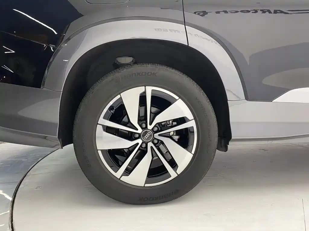 Audi Q6 2025 2024 40 TFSI quattro Cloud View Yulin Package 7-seater
