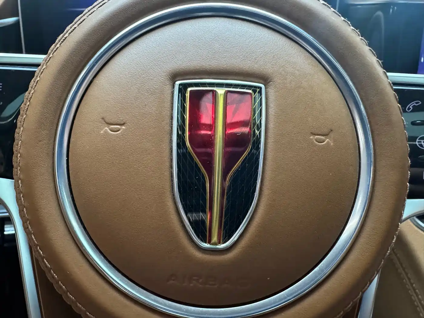 Hongqi H9 2020 2.0T Smart Connection Qi Chang Edition фото 32