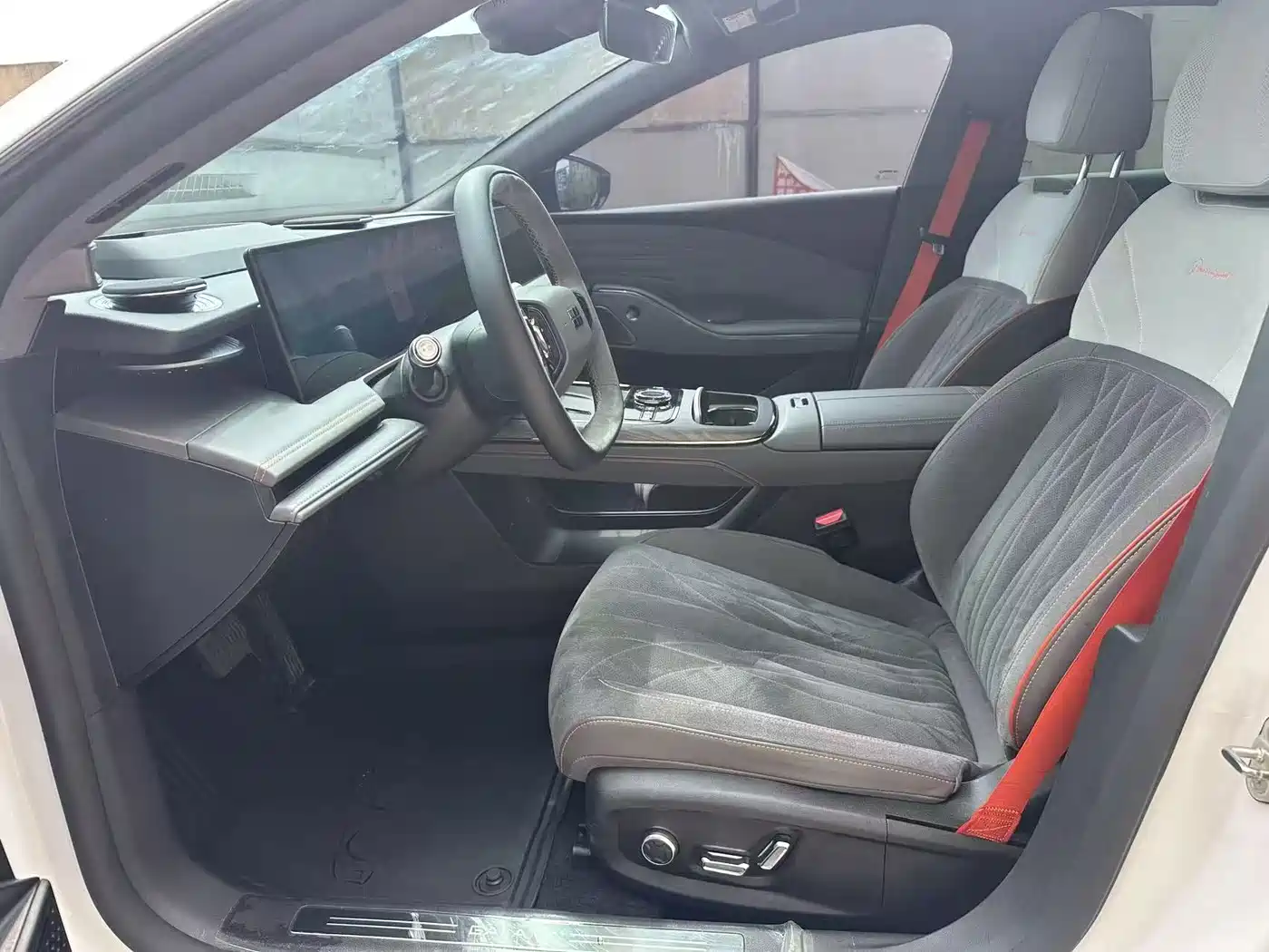 Geely Galaxy Galaxy E8 2025 2025 620km AWD Starship LiDAR Smart Drive Edition