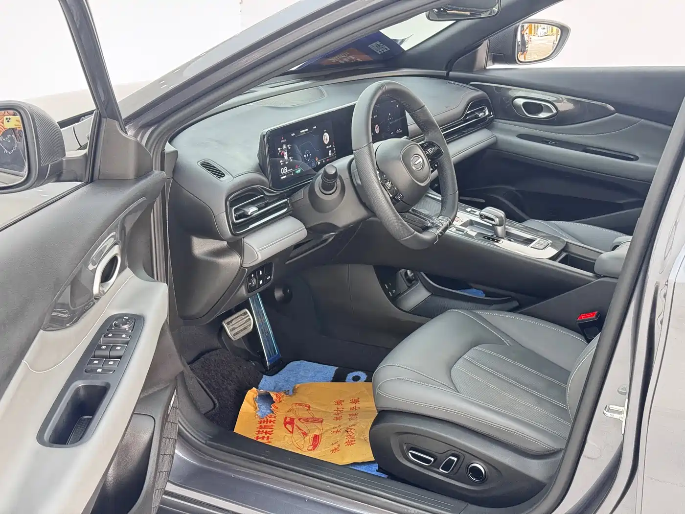 GAC Trumpchi Trumpchi Emkoo 2025 270T DCT Shadow Leopard R-Style Sport фото 4