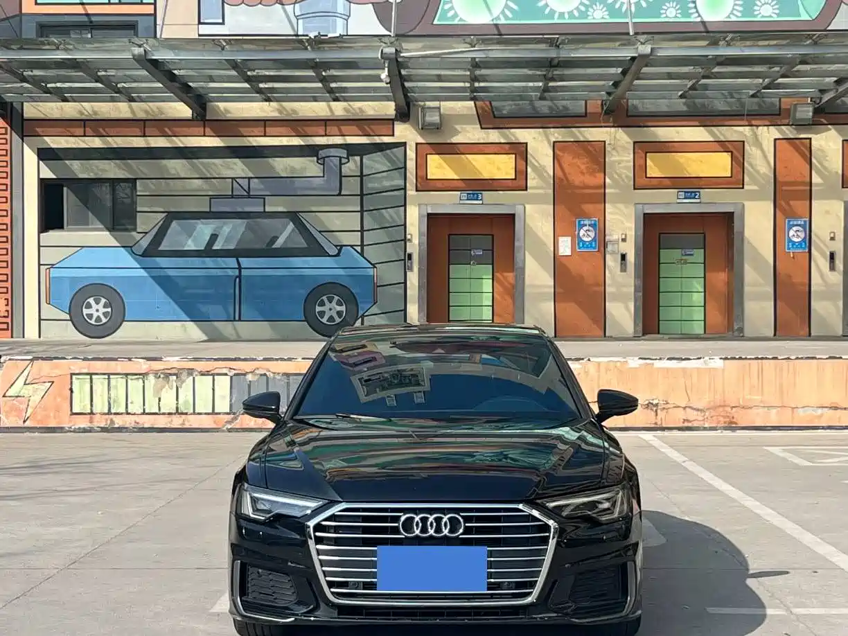 Audi A6L 2019 40 TFSI Luxury Dynamic фото 2