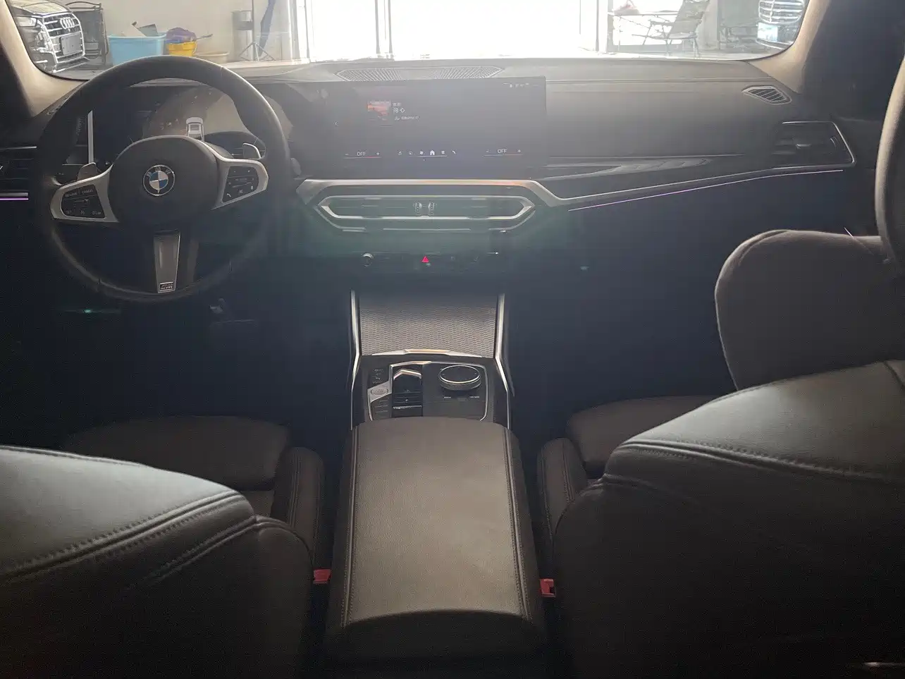 Photo 10 - BMW 3 Series