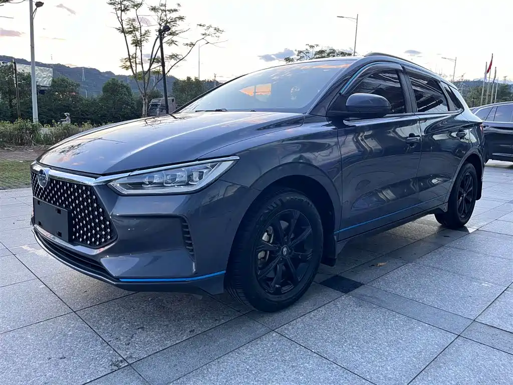 BYD e2 2019 Long Range Yao·Luxury Model фото 2