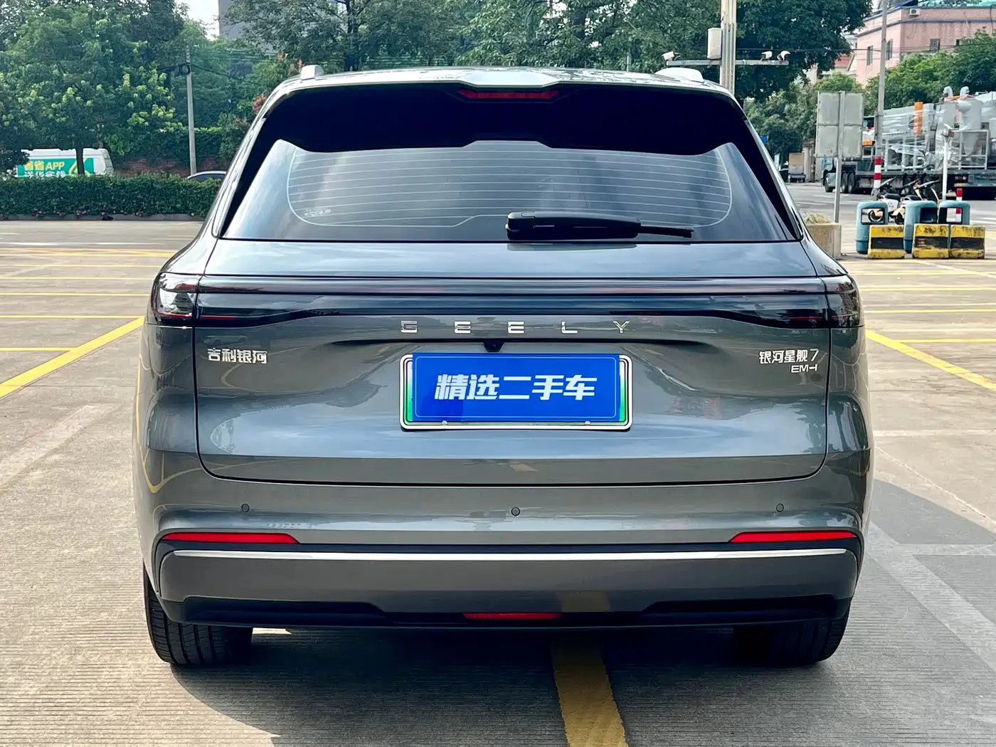 Geely Galaxy Galaxy Starship 7 EM-i 2025 120km Navigation Edition фото 22