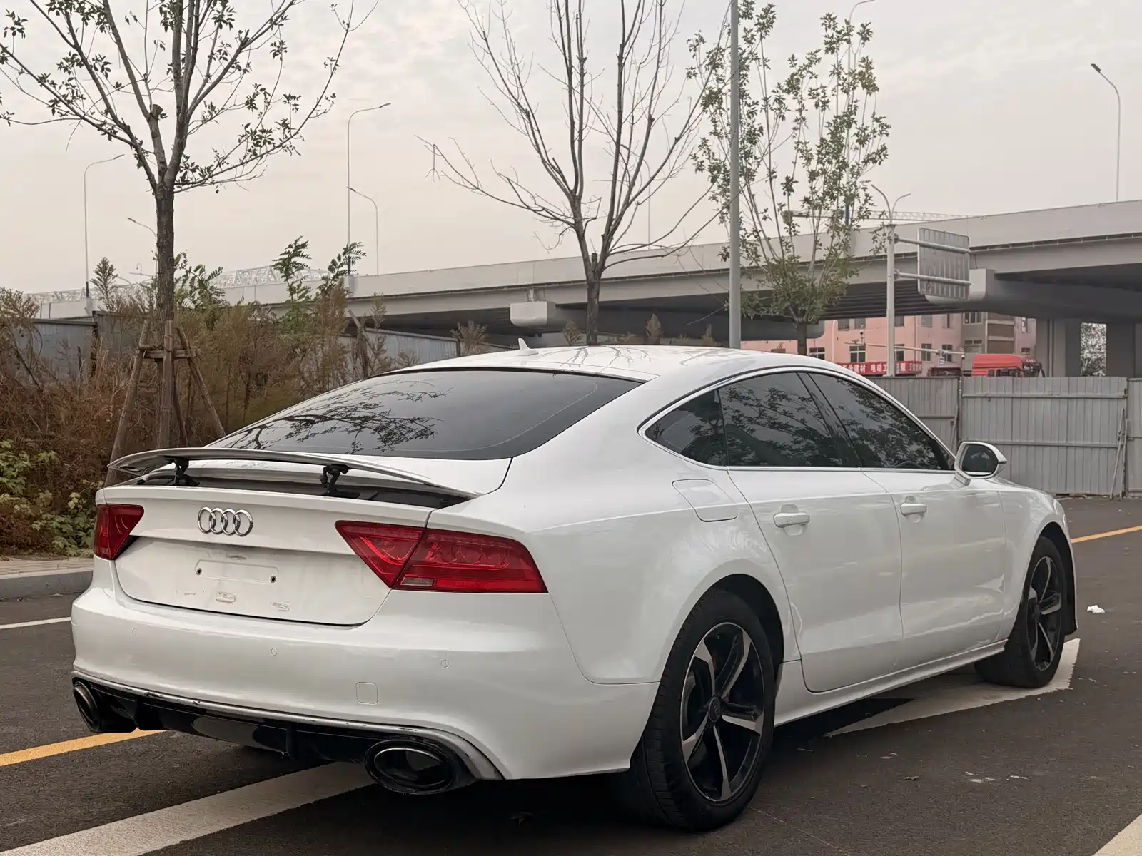 صورة 6 - Audi A7