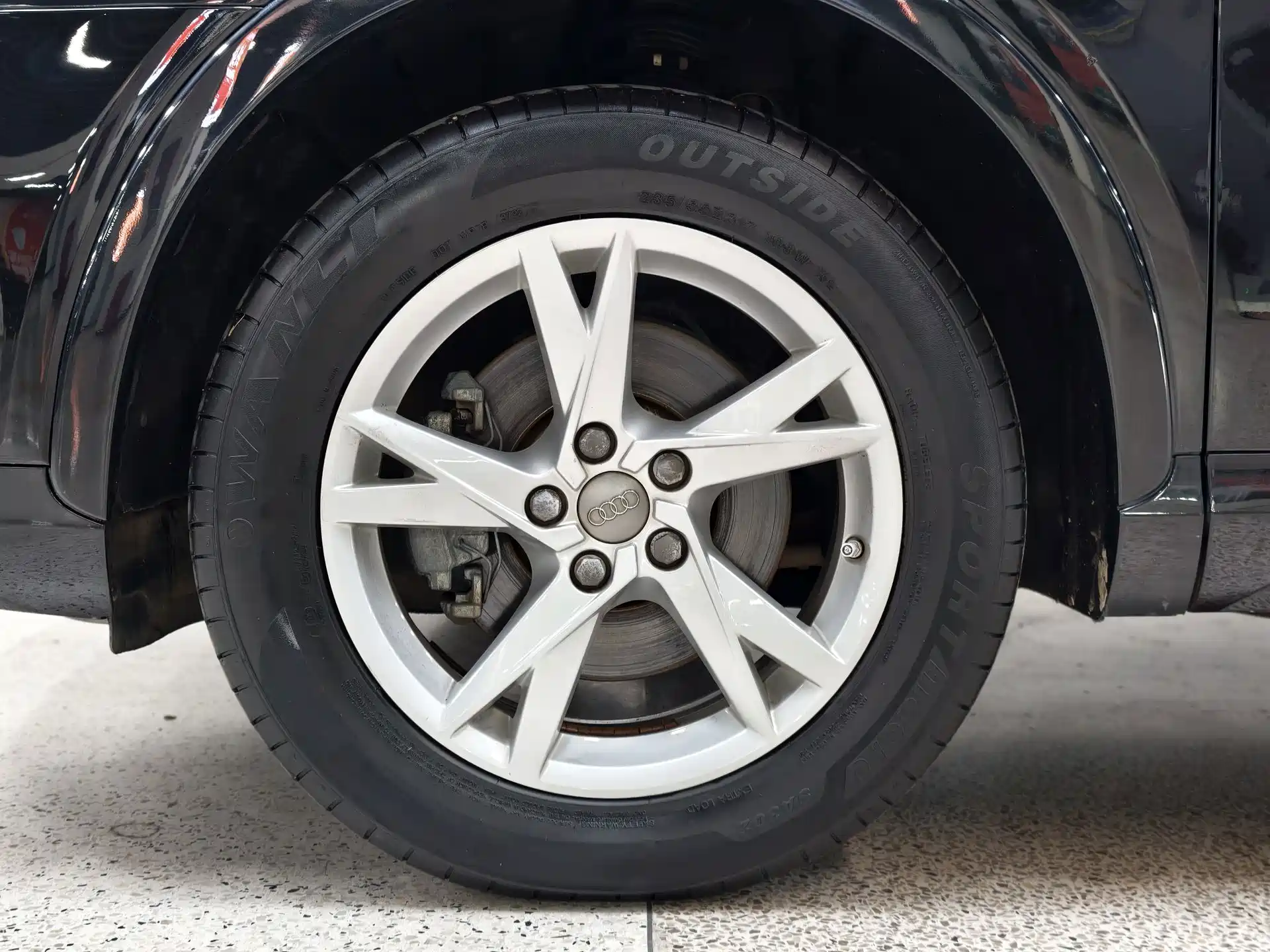 Фото 11 - Audi Q3