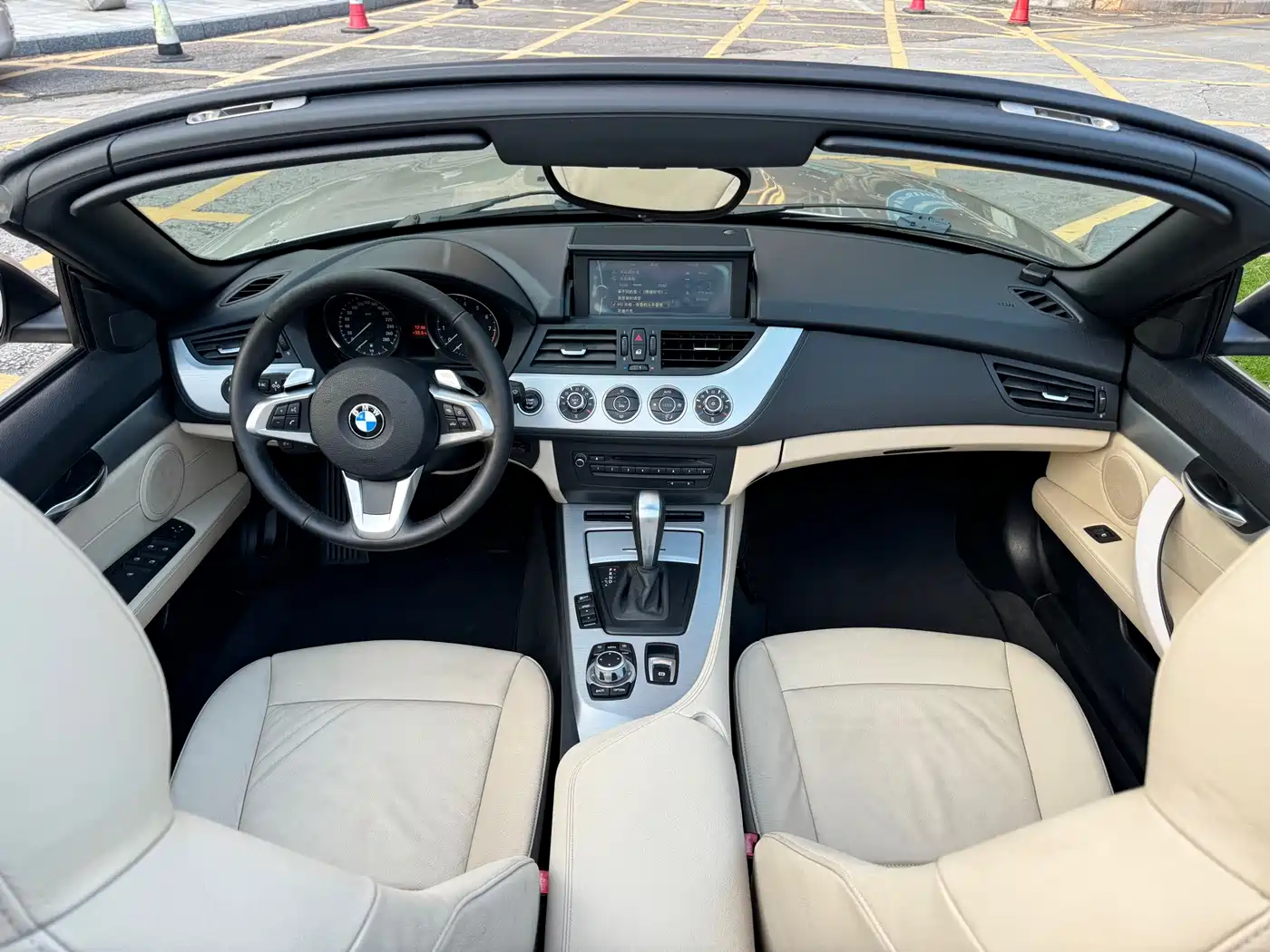 BMW Z4 2011 2011 sDrive23i Flame Limited Edition