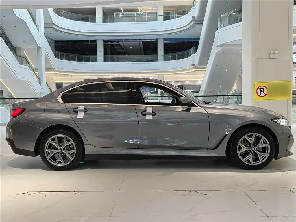 BMW i3 2022 eDrive 35 L фото 10