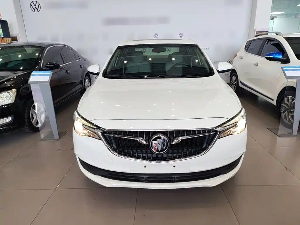 Photo 3 - Buick Excelle